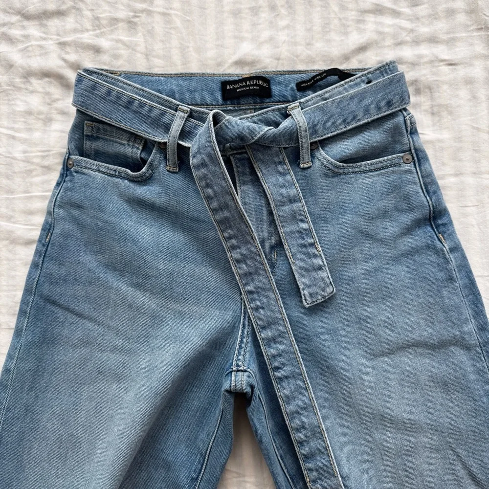 Banana Republic Light Blue Denim Wide Leg Jeans - Picture 7 of 8